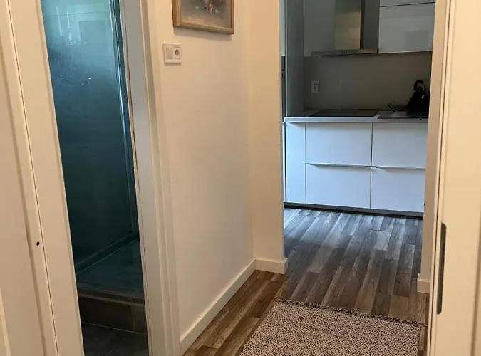 Lovely Flat In The Center Self-check 아파트 *